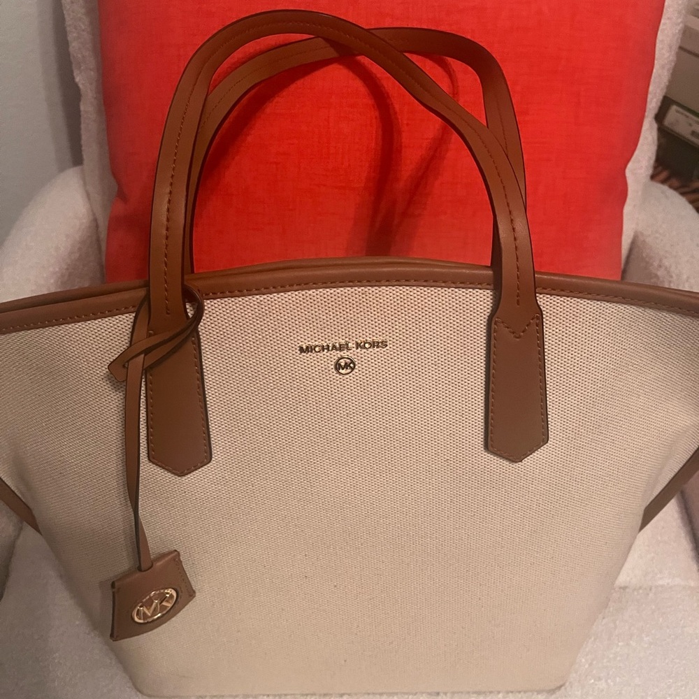 Michael Kors Cream and Tan Women's Bag